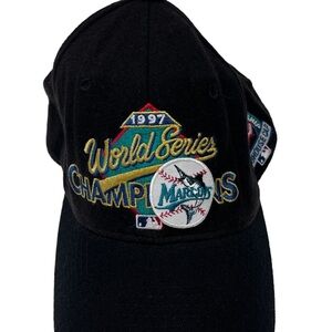 Vintage Florida Marlins World Series Champions 1997 BaseBall Cap Snap Back Hat